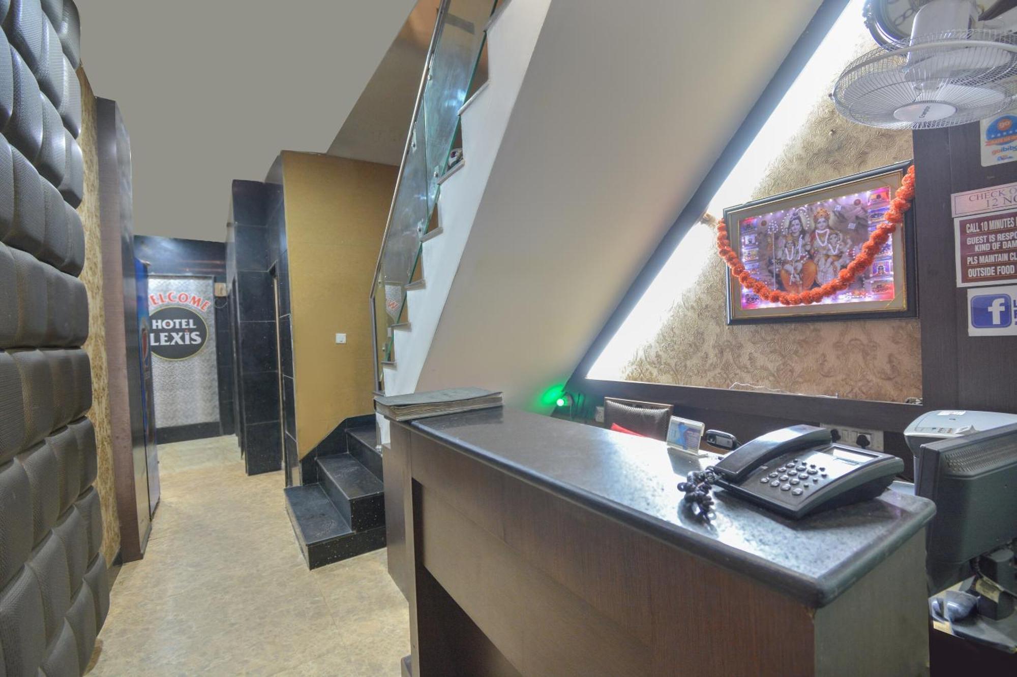 Hotel O Lexis Ludhiana Ngoại thất bức ảnh