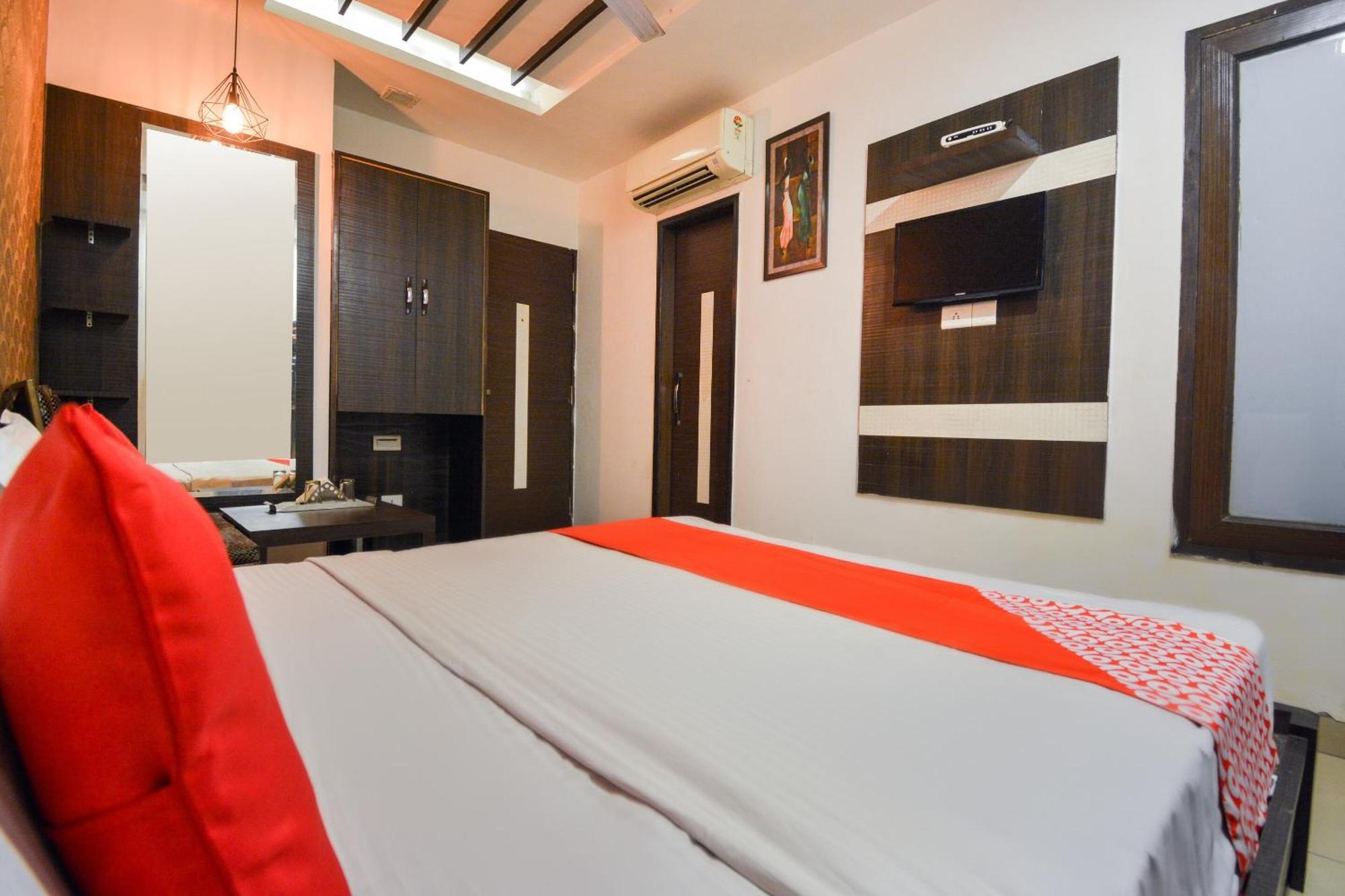 Hotel O Lexis Ludhiana Ngoại thất bức ảnh
