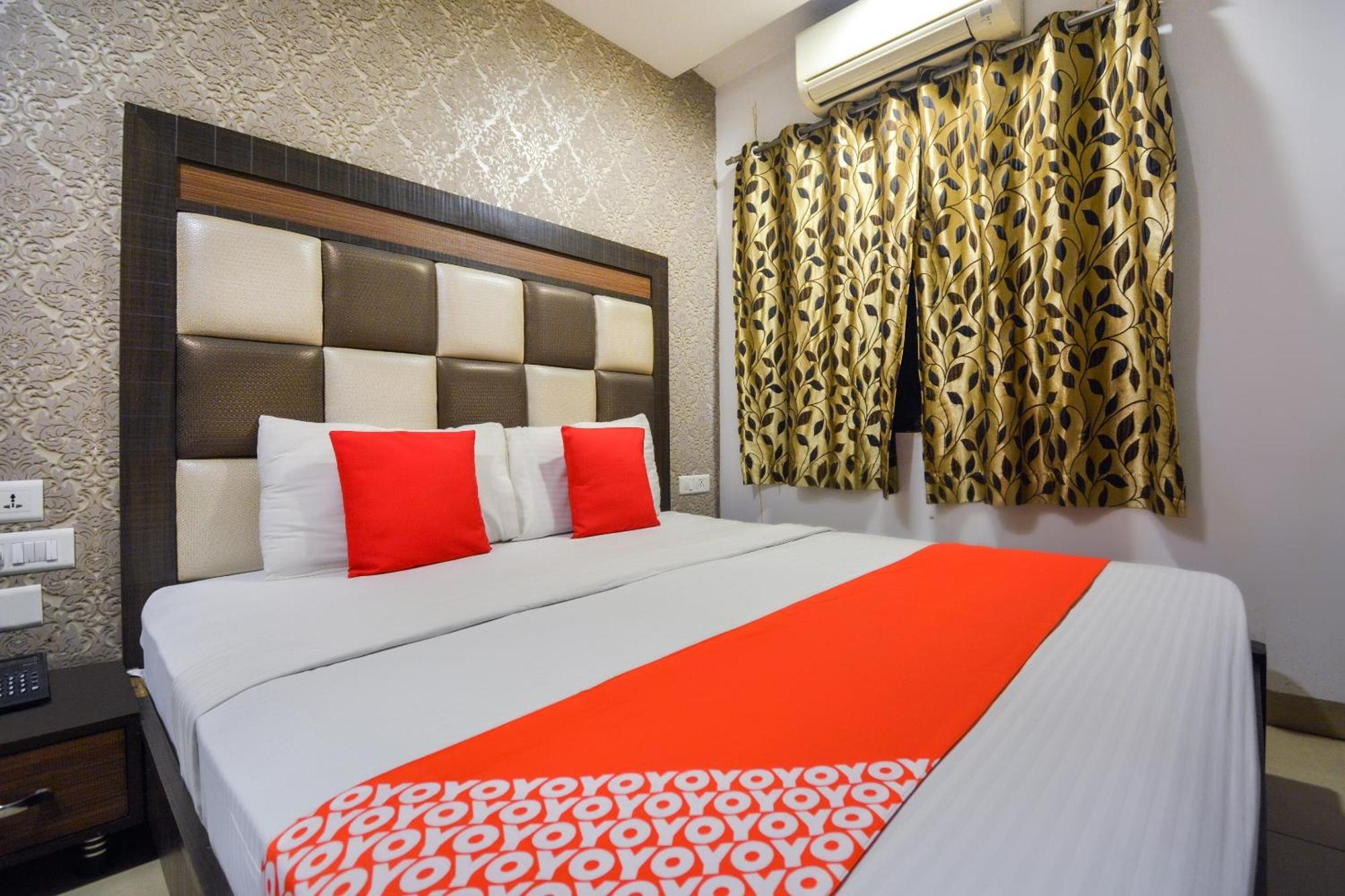 Hotel O Lexis Ludhiana Ngoại thất bức ảnh