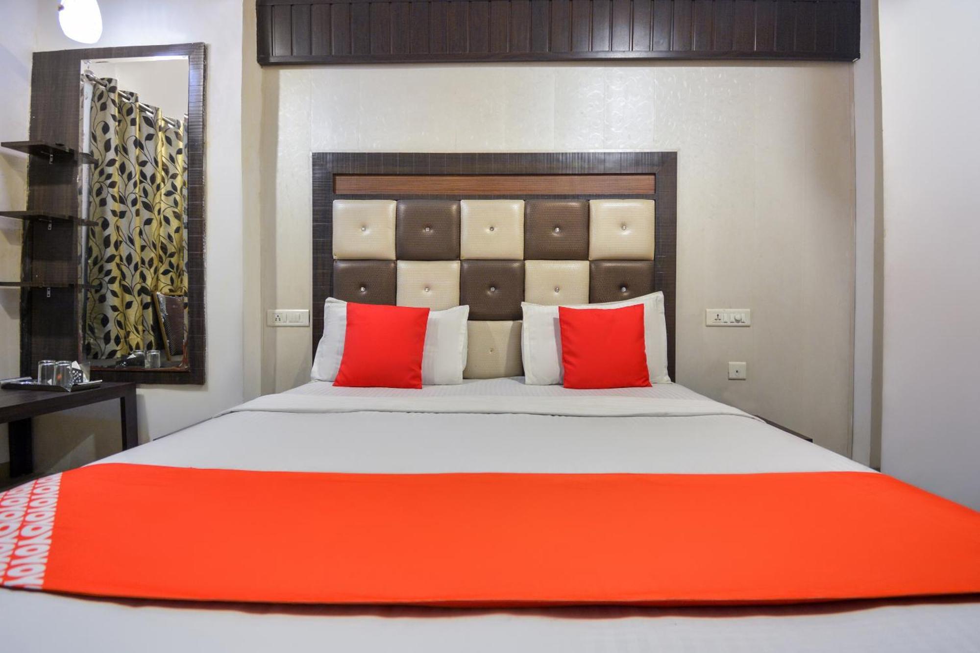 Hotel O Lexis Ludhiana Ngoại thất bức ảnh